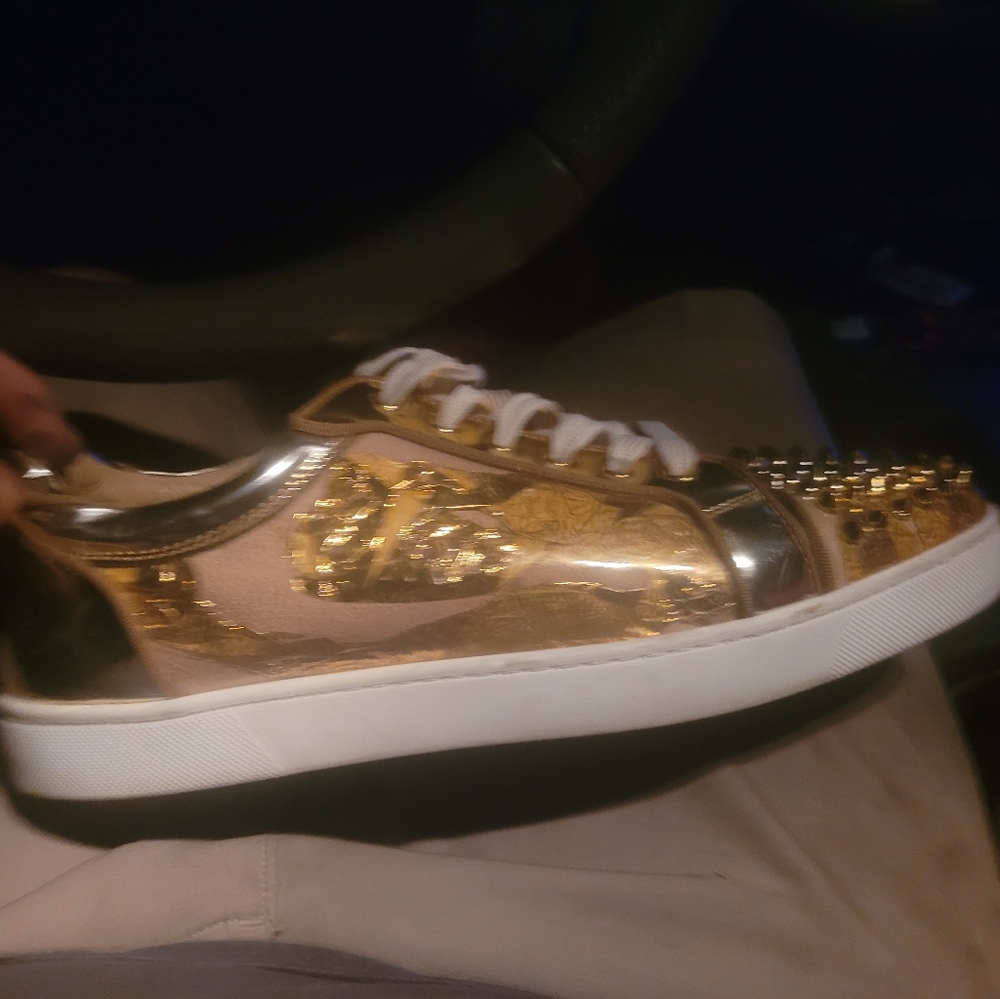 Christian louboutin 46 gold